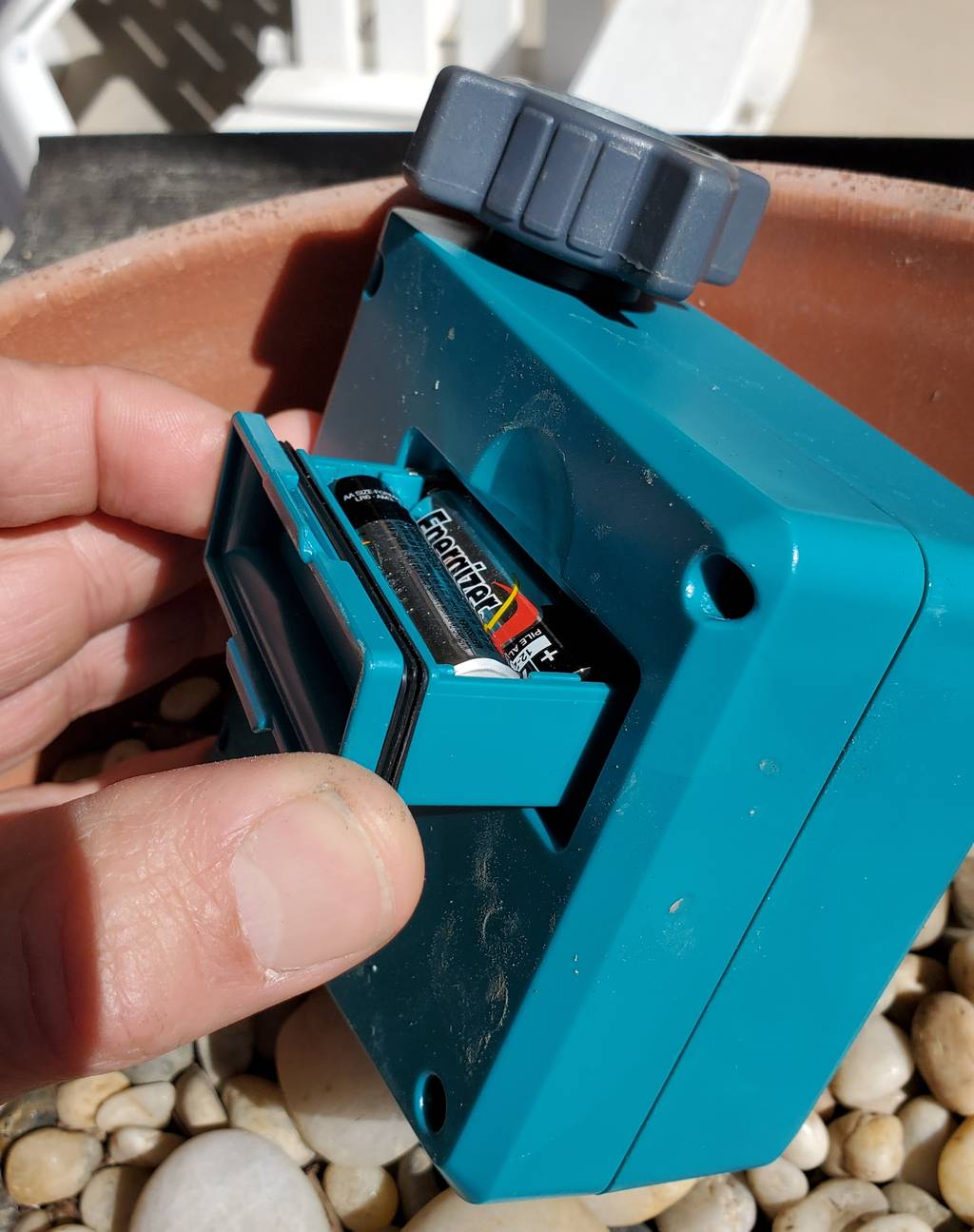 self-watering-system-battery-installation